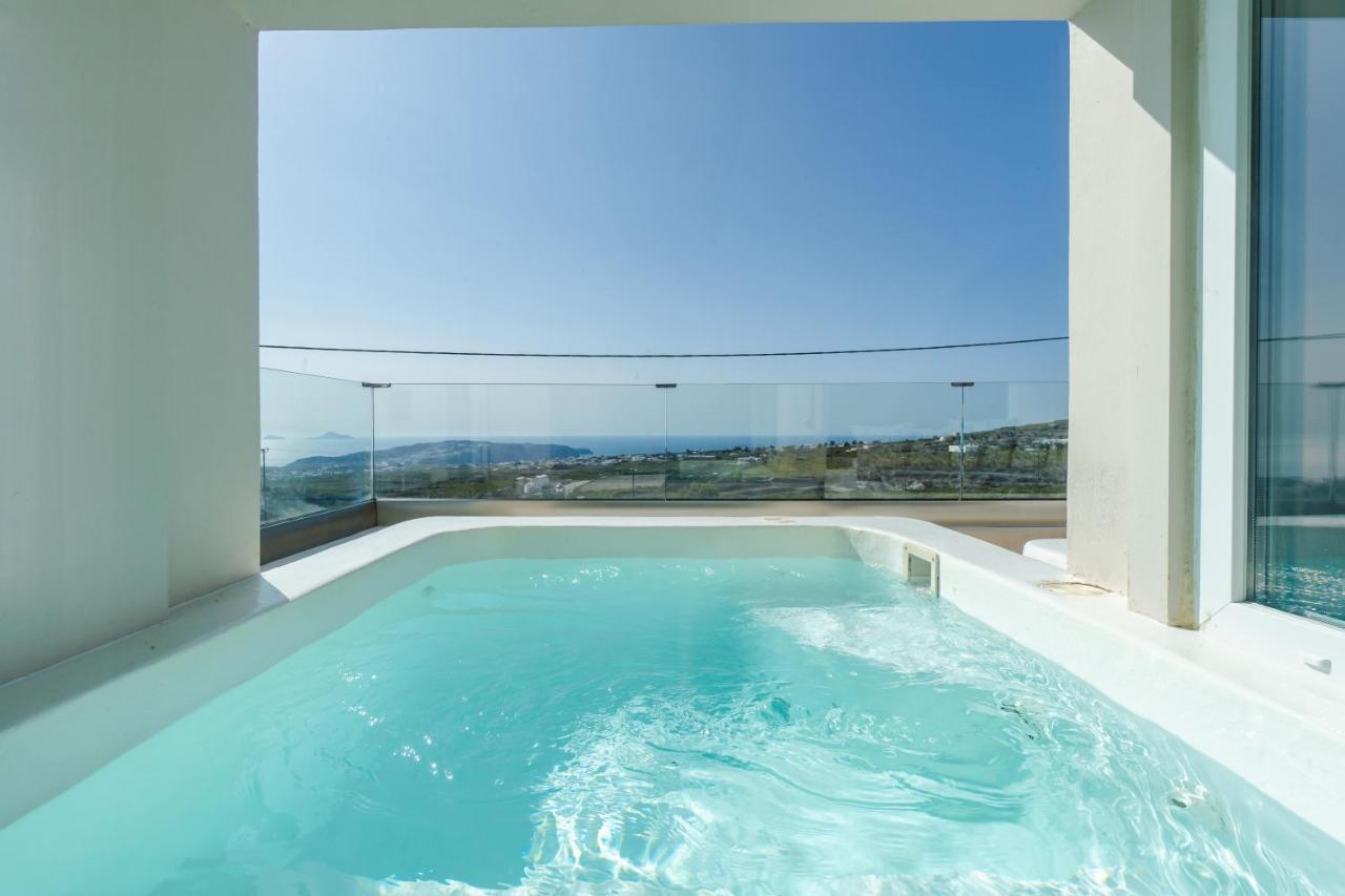 Cinnamon Villa With Private Hot Tub Pýrgos Exteriör bild