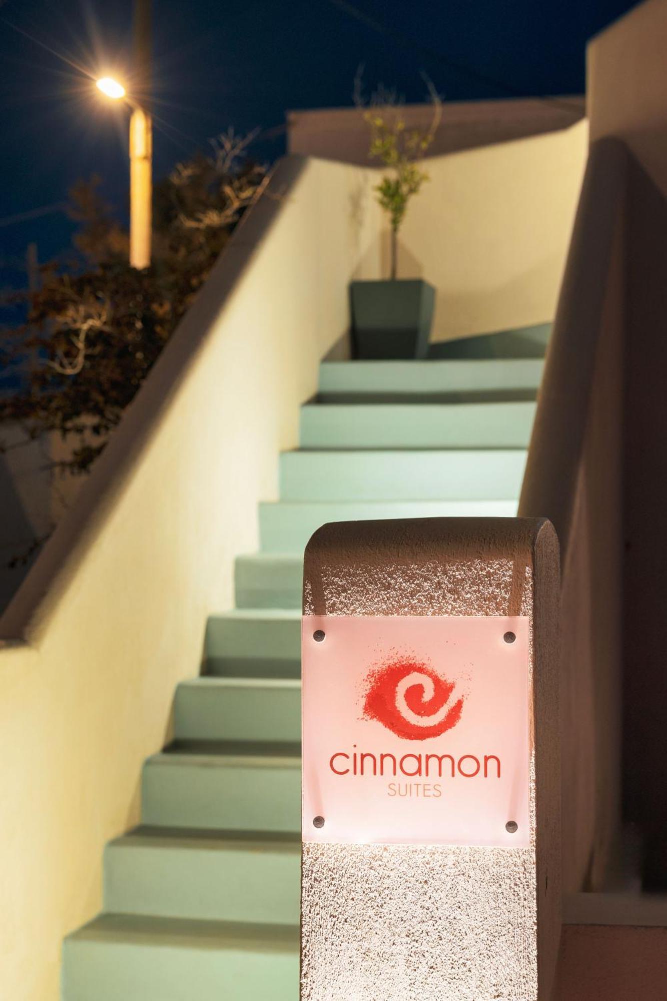 Cinnamon Villa With Private Hot Tub Pýrgos Exteriör bild